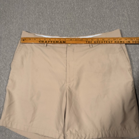 Peter Millar Shorts Mens 38x7 Beige Salem Performance Flat Front Golf High Drape - Picture 8 of 11